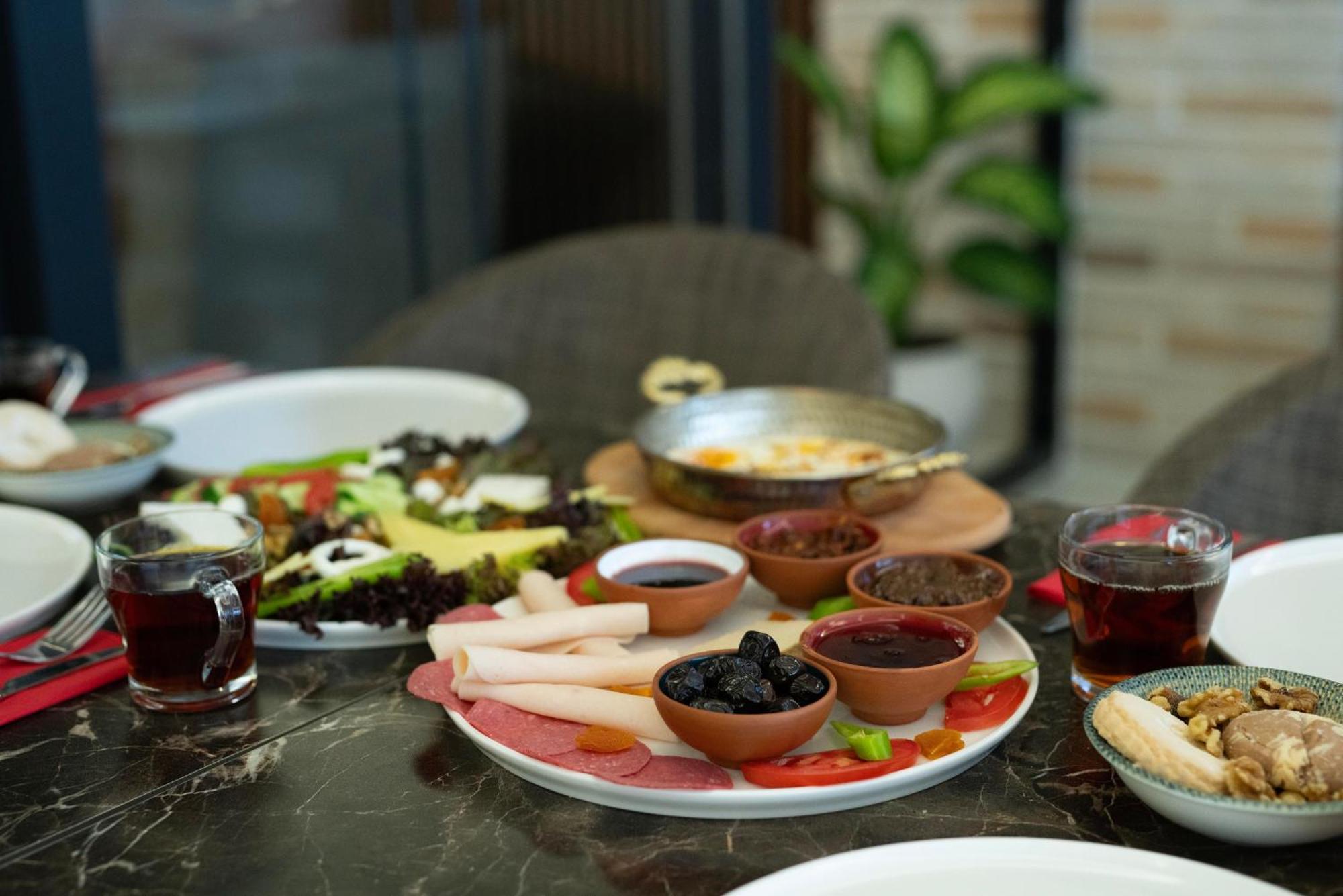 Rubby Hotel Kadikoey Istanbul Exterior photo