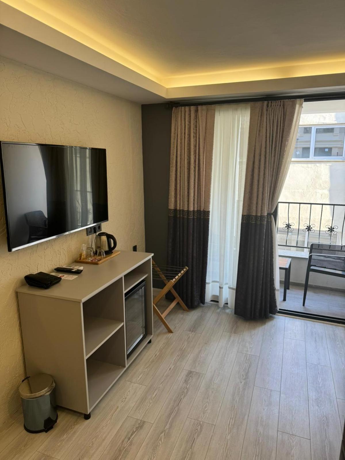 Rubby Hotel Kadikoey Istanbul Exterior photo